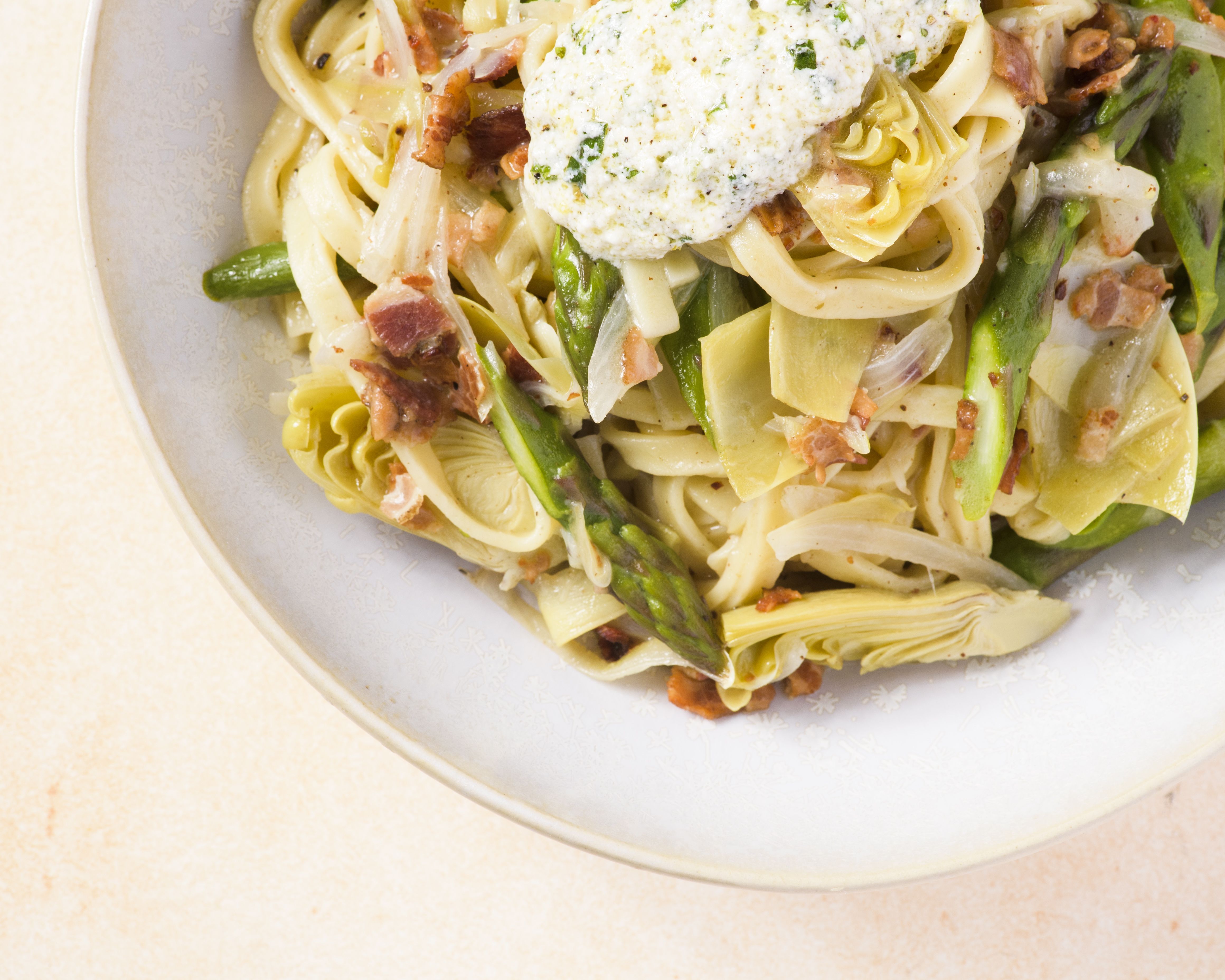 Linguine with Artichokes, Asparagus and Lemon-Mint Ricotta ...