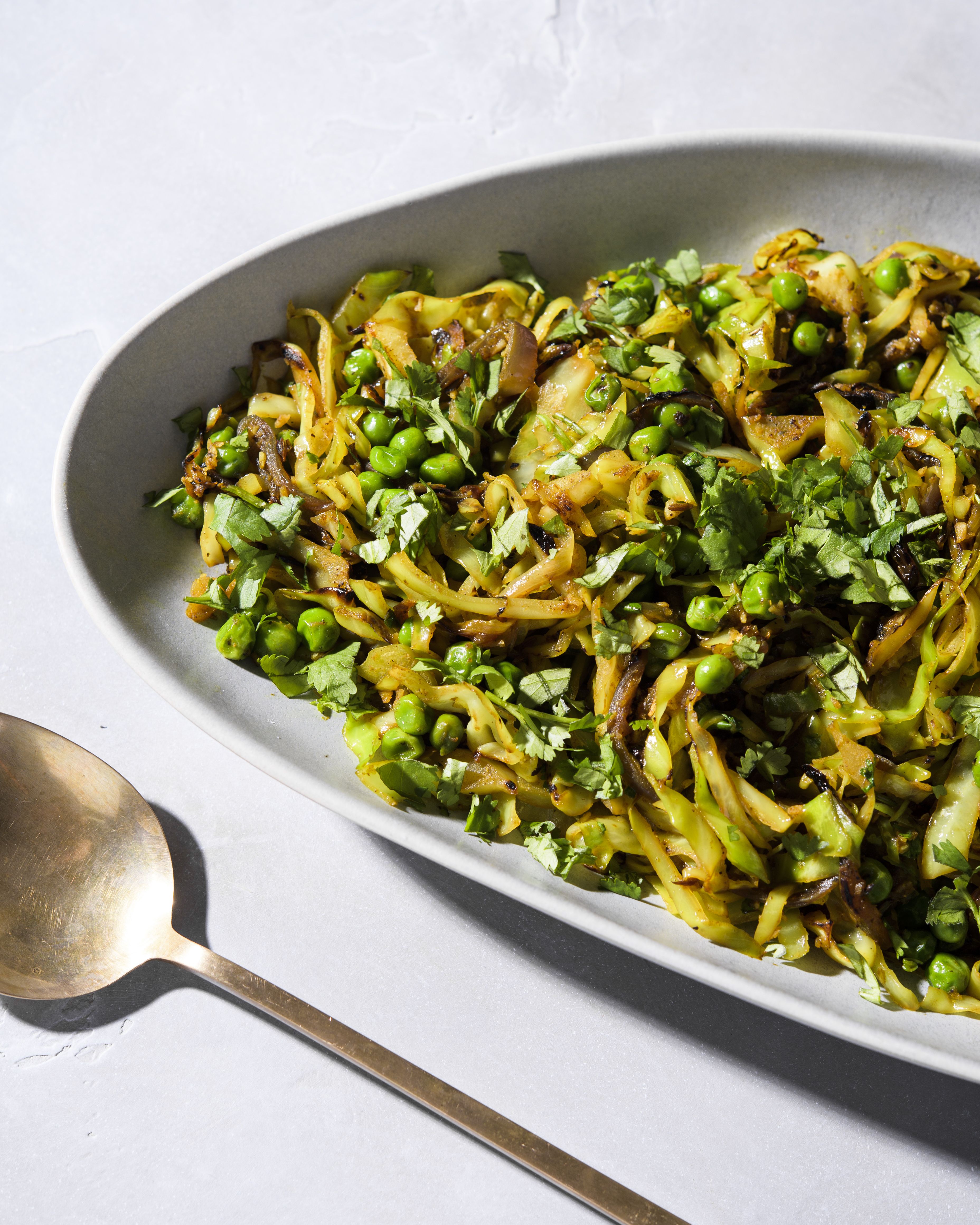 Spicy Stir-Fried Cabbage, Onion and Peas