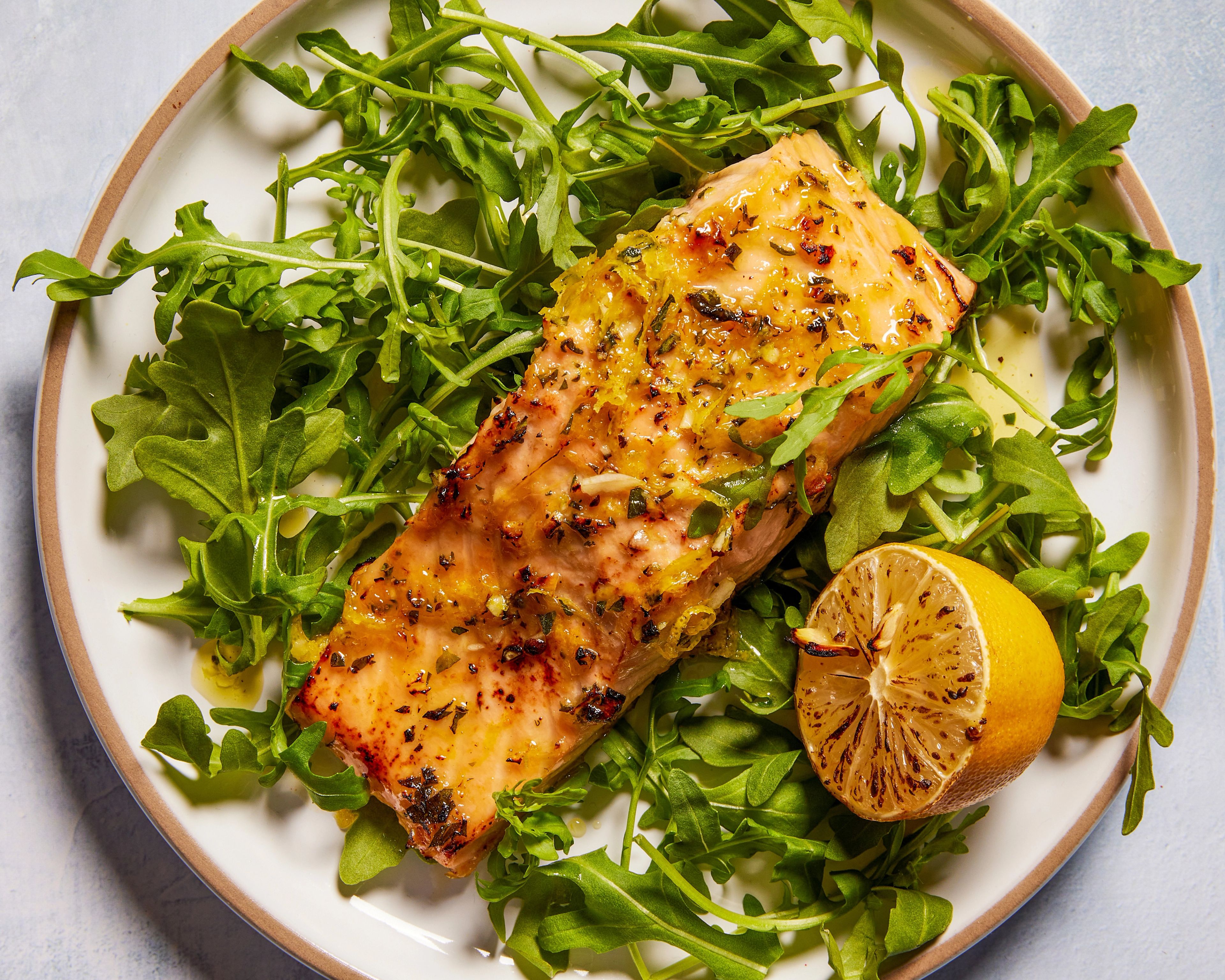 Broiled Lemon-Garlic Salmon with Arugula