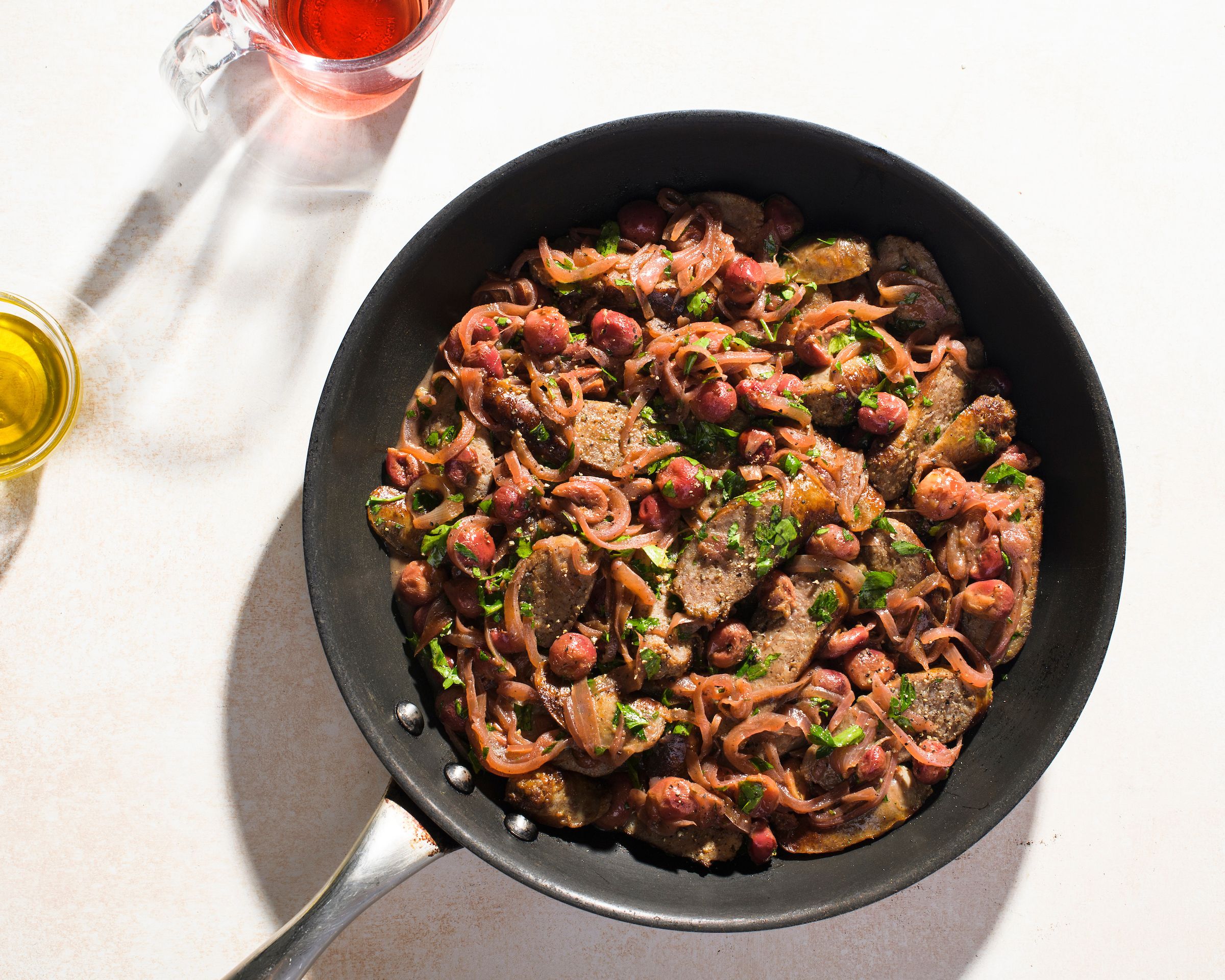 Italian Sausages with Grapes and Wine Vinegar