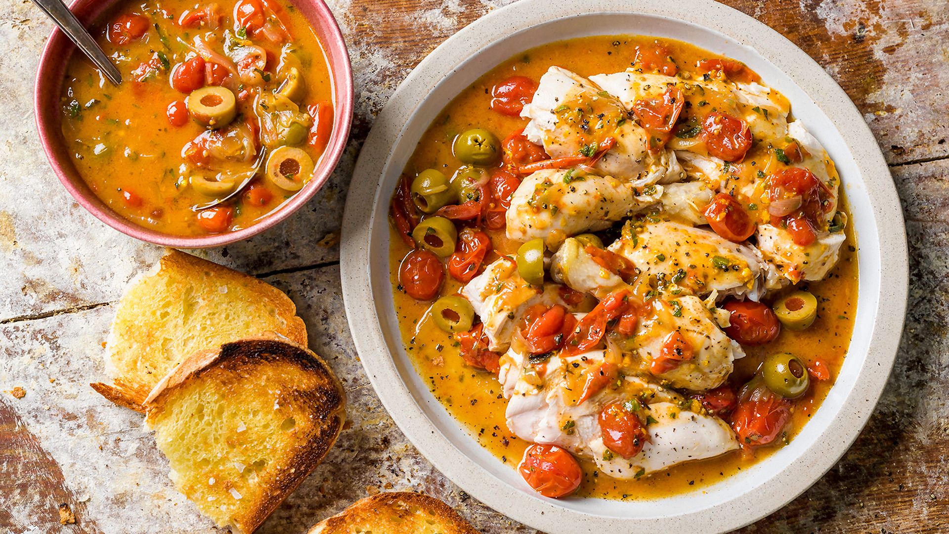 Chicken en Cocotte with Cherry Tomatoes, Green Olives and Oregano
